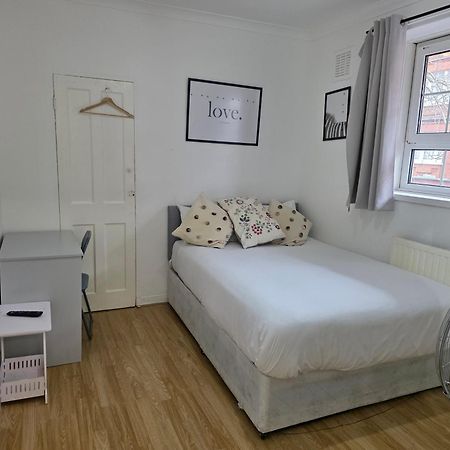 Budget Grey House Londra Esterno foto