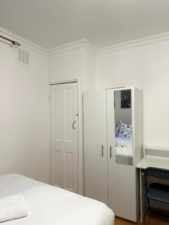 Budget Grey House Londra Esterno foto